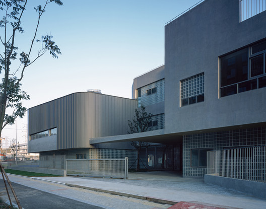 Vanke Experimental Kindergarten / Atelier Liu Yuyang Architects - Image 12 of 42
