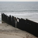 Walls, fences, and the need to break down urban and social barriers - Imagem 2 de 4