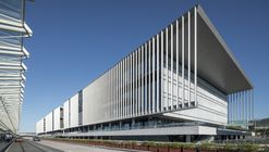Sanya Phoenix International Airport Parking Building Complex / Jing Studio