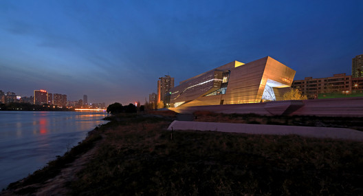 Lanzhou Planning Exhibition Hall / China Architecture Design & Research Group, Land-based Rationalism DRC - Image 20 of 26