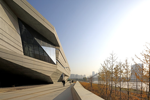 Lanzhou Planning Exhibition Hall / China Architecture Design & Research Group, Land-based Rationalism DRC - Image 3 of 26