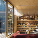 Grasshopper Studio and Courtyard / Wittman Estes - Shelving, Table, Chair
