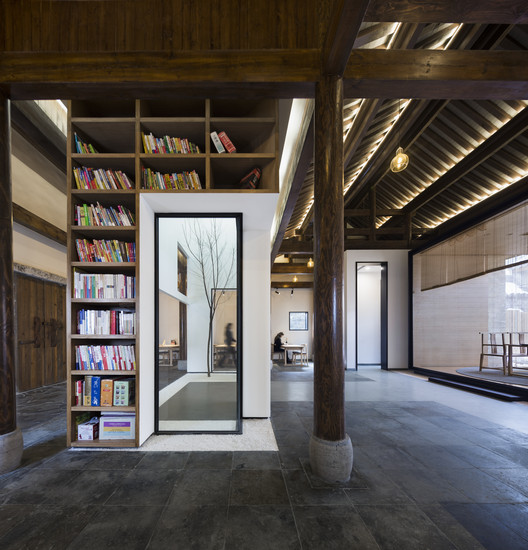 Jiangshan Fishing Village Renewal / Mix Architecture - Image 2 of 26