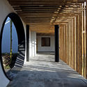 La Escuela de Ópera Kunqu en West Creek Village / China Architecture Design Group Land-based Rationalism D.R.C - Renovación