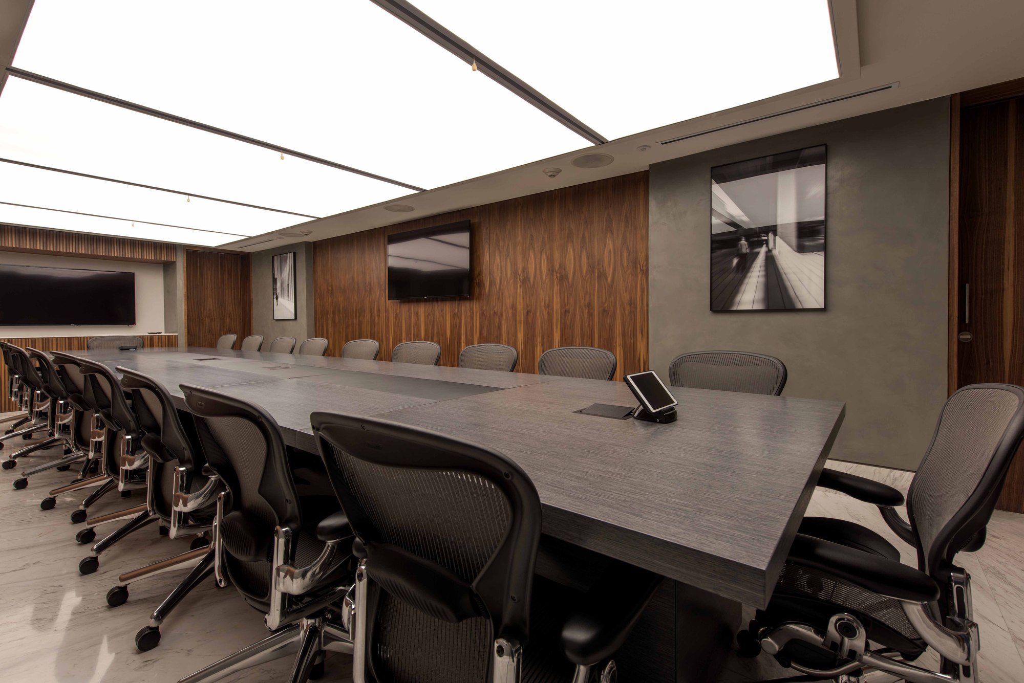 Galería de MRD diseña nuevo Corporativo en Santa Fe 2