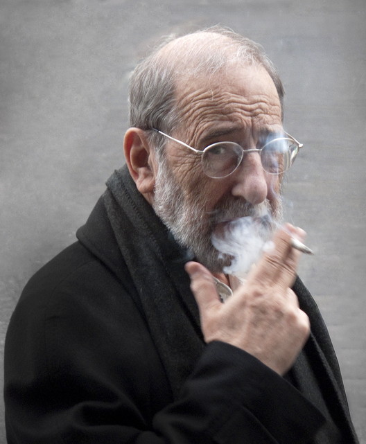 The Flying Photographer: A Documentary on Fernando Guerra - Image 3 of 3