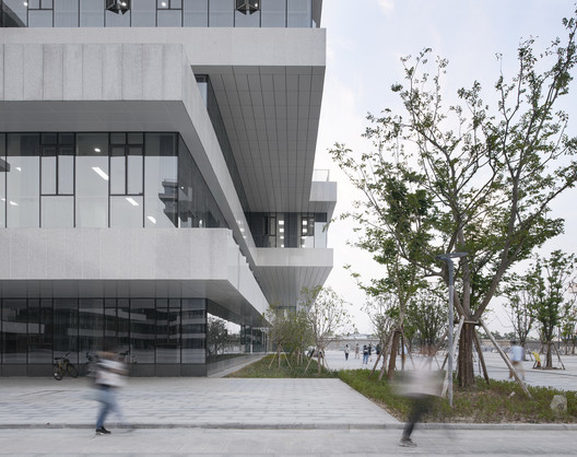 Universidade Normal de Hangzhou / WSP ARCHITECTS - Imagem 3 de 26