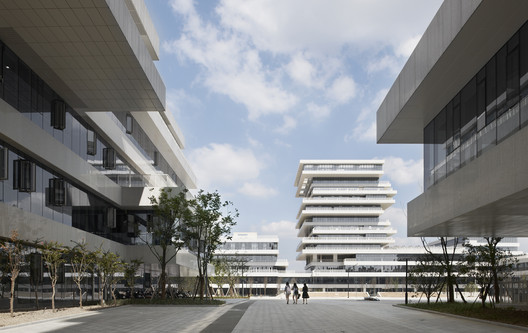 Universidade Normal de Hangzhou / WSP ARCHITECTS - Imagem 9 de 26
