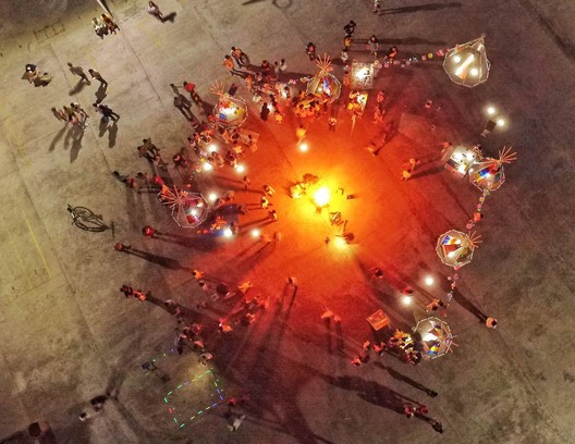 Raise me up 空间装置建造营 / 一本造建筑工作室