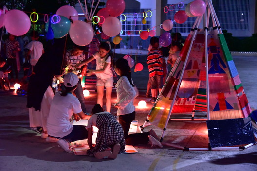 Raise me up 空间装置建造营 / 一本造建筑工作室