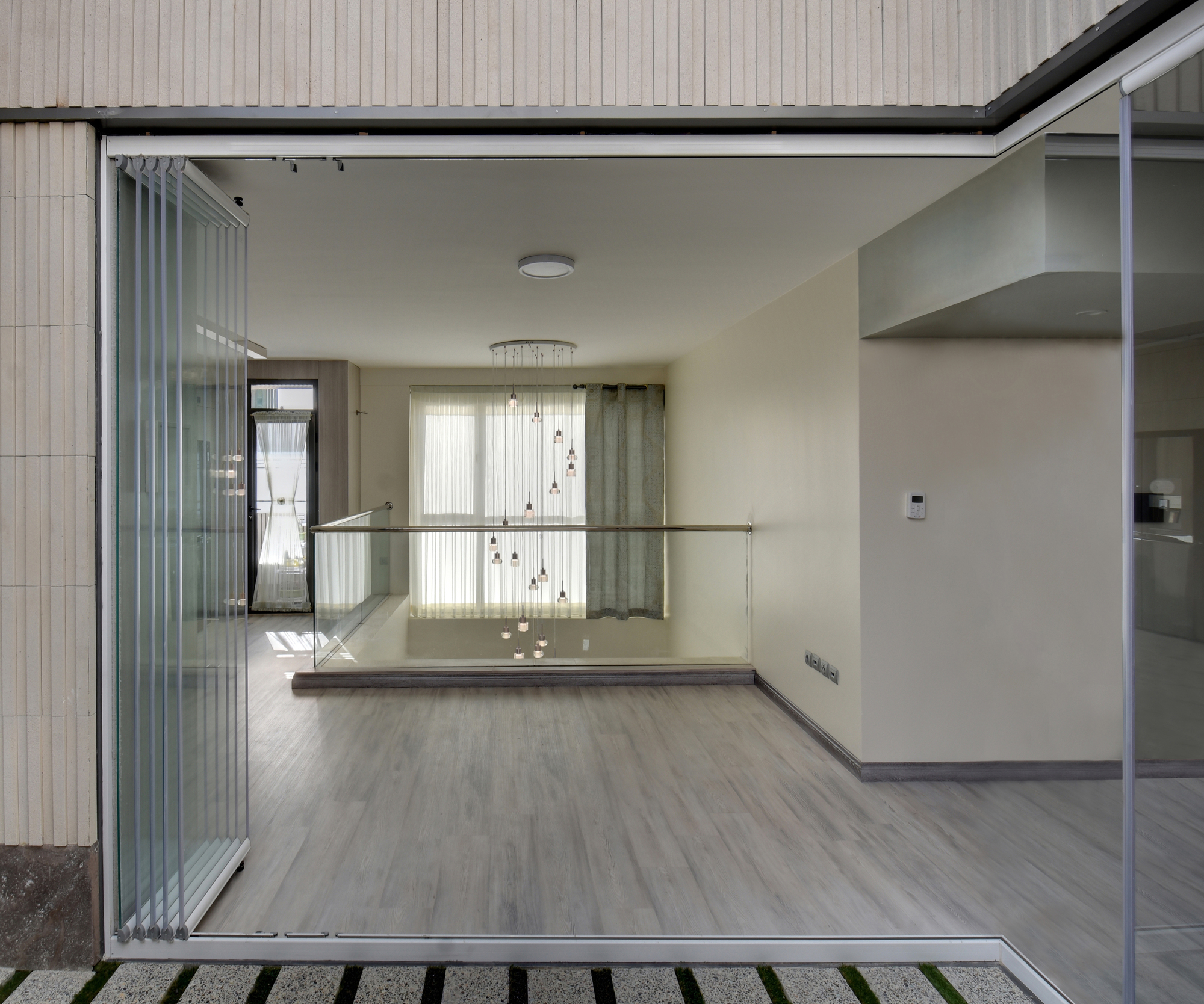 Gallery of Silence House / First Design Studio 19