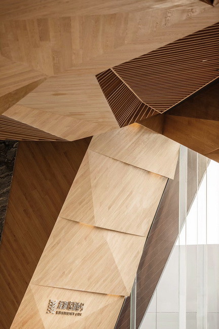 Chongqing LongFor • Hall of Waterfront City / Shanghai Tianhua Architecture Planning & Engineering - Image 22 of 34