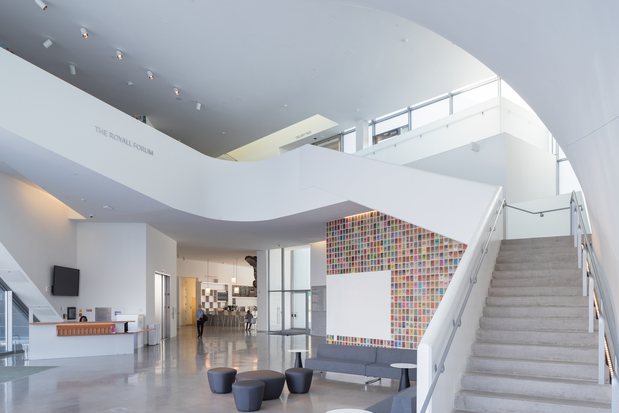 Gallery of Institute for Contemporary Art at VCU / Steven Holl