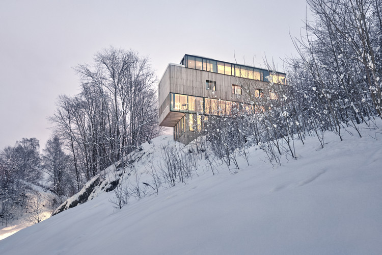 Casa Duas em Uma / Reiulf Ramstad Architects - Mais Imagens