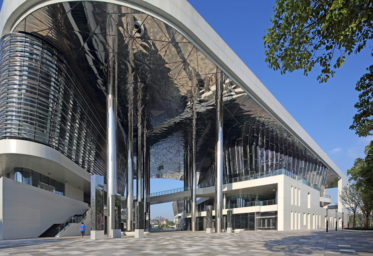 Kunshan Grand Theater / China Architecture Design Group Land-based Rationalism D.R.C - Image 12 of 36