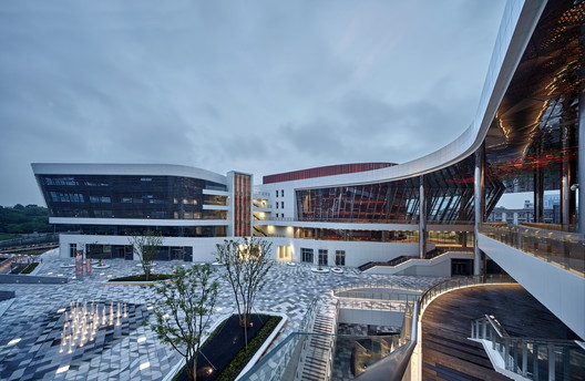 Kunshan Grand Theater / China Architecture Design Group Land-based Rationalism D.R.C Kunshan Grand Theater / China Architecture Design Group Land-based Rationalism D.R.C - Image 10 of 36