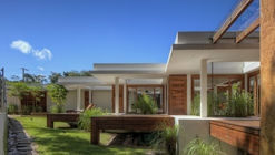 Casa Manaus / Alexia Convers Architecture