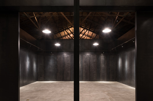 Lens Office / TAO - Trace Architecture Office - Imagem 16 de 67