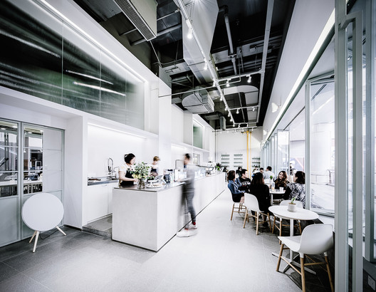 Rebakery Studio + MQ Coffee Concept Store / Kongkong Architecture - Image 10 of 20