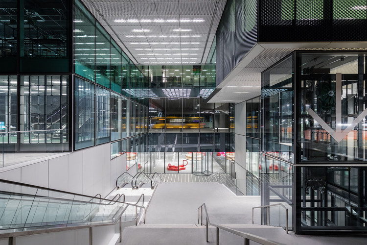 Photograph by Delfino Sisto Legnani and Marco Cappelletti, Courtesy of OMA