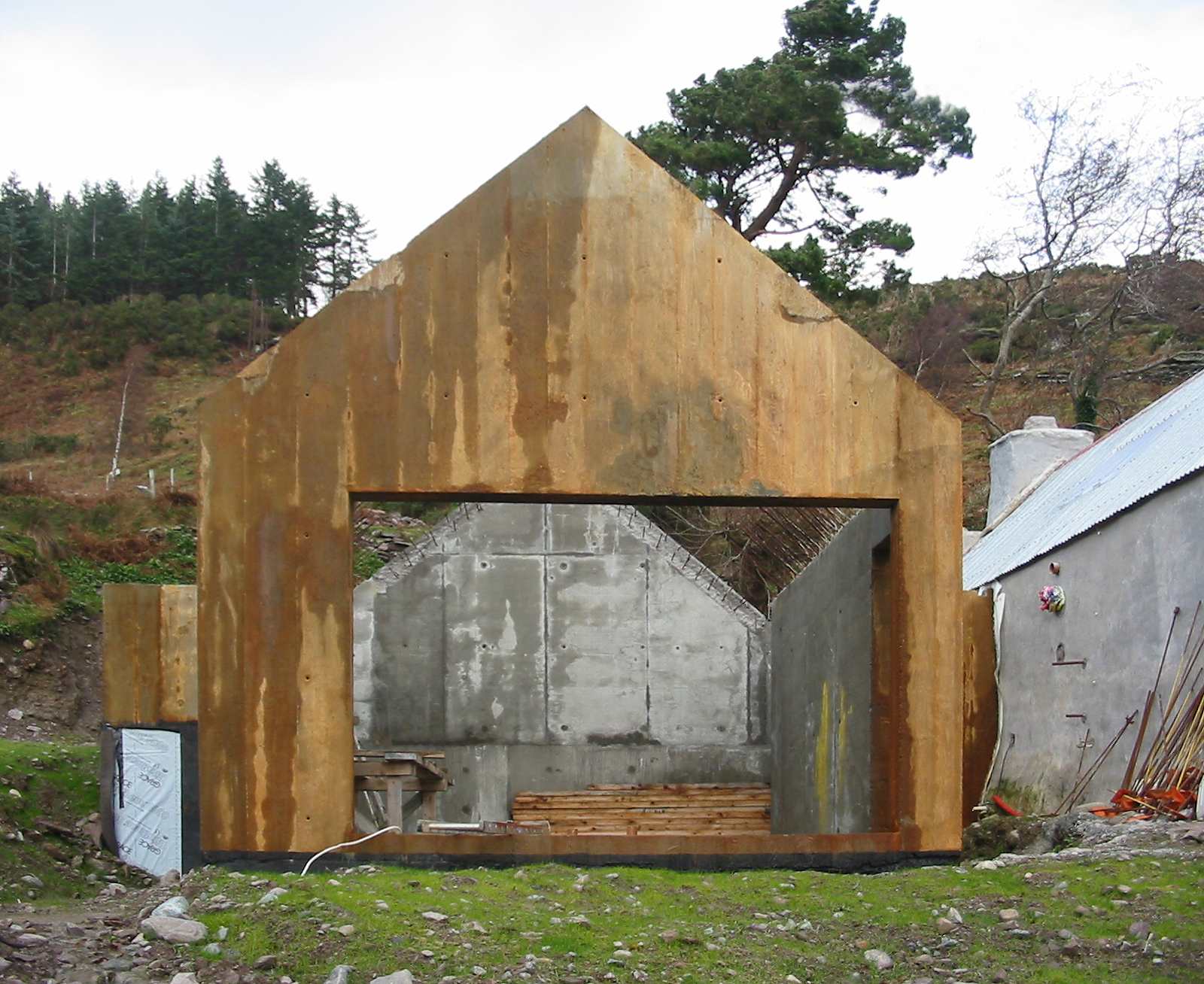 Rusticity Building Gallery of Rustic House / Urban Agency - 4