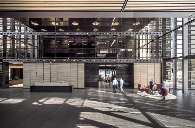 Cuatrecasas Lawyers Headquarters / GCA Architectes - More Images