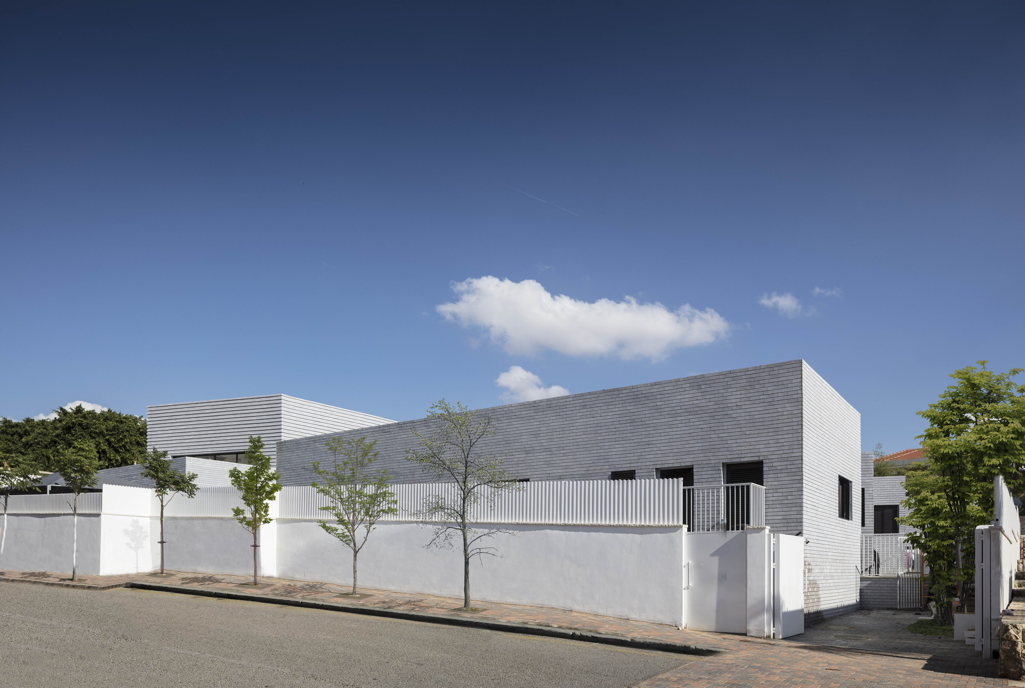 Gallery of Shelter For Victims Of Domestic Violence / Amos Goldreich