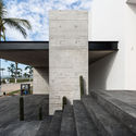Casa de playa / [H] arquitectos - Casas, Fachada, Barandas
