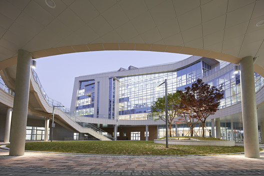 Centro comunitario Sodam-dong / Daain Architecture Group + NOW Architects - Imagen 6 de 17