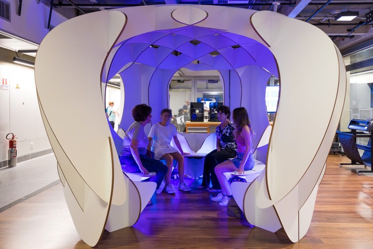 Guto Requena designs interactive installation for Sesc Avenida Paulista - Image 8 of 10