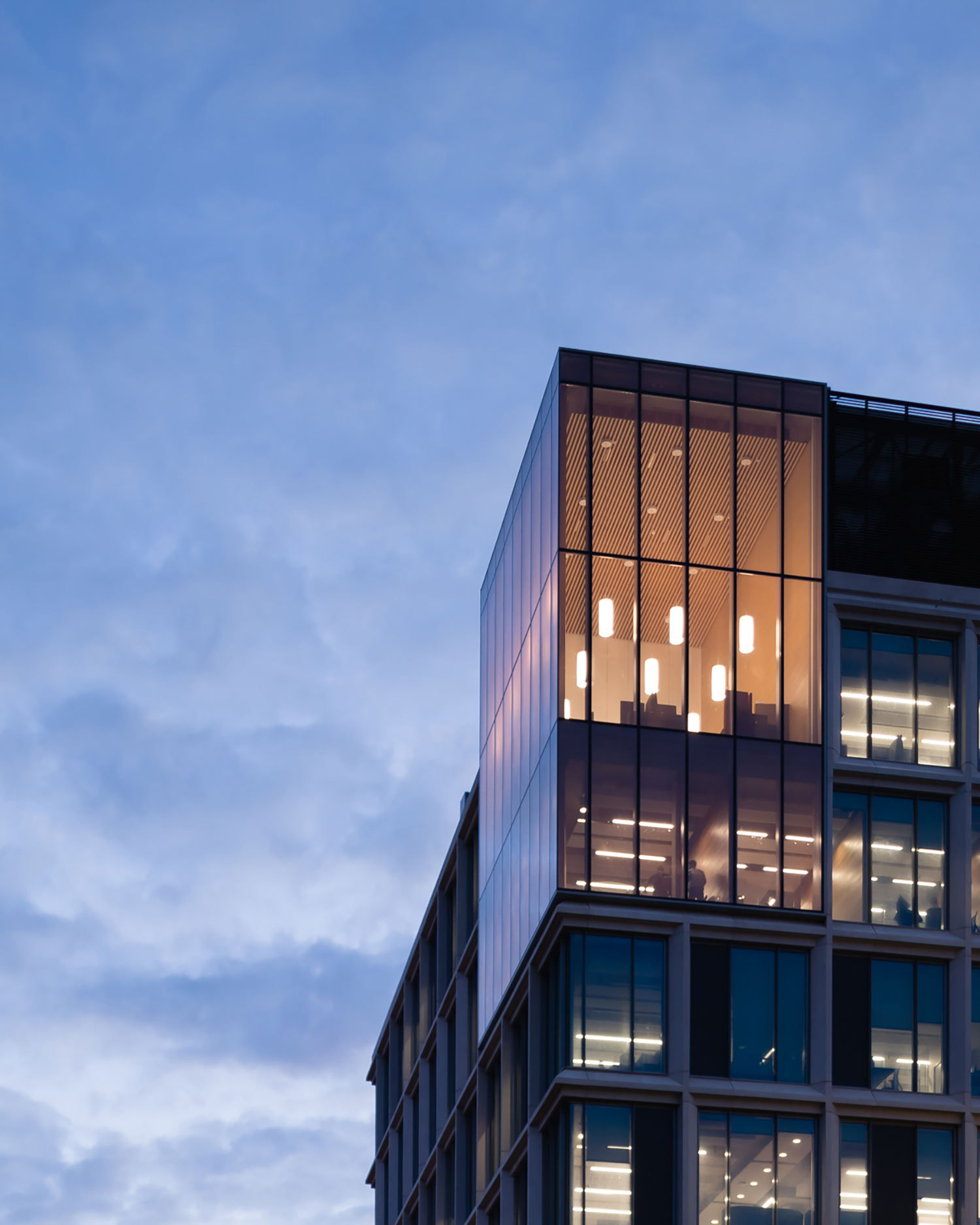 Gallery of New Library at the University of Bedfordshire / MCW ...