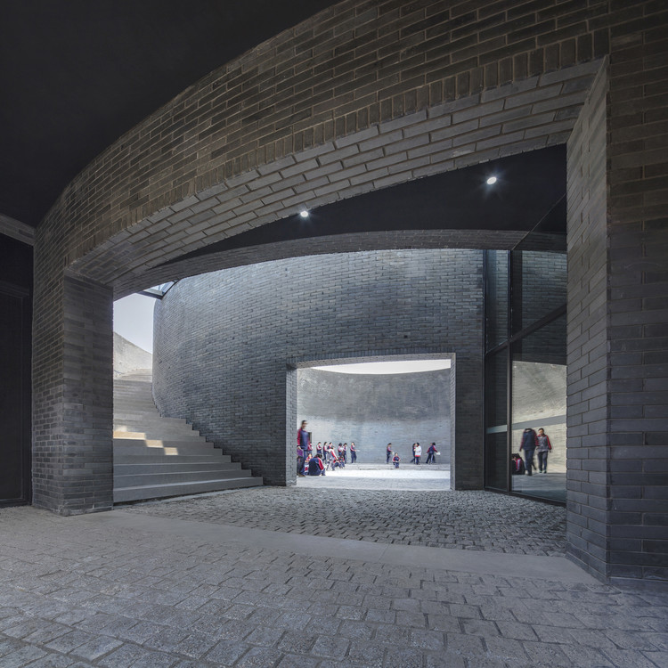Parque Astronômico da Escola Secundária Zhenze / Specific Architects + Unit Architects - Imagem 9 de 29