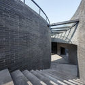 Astronomical Park of Zhenze High School / Specific Architects + Unit Architects - Schools 