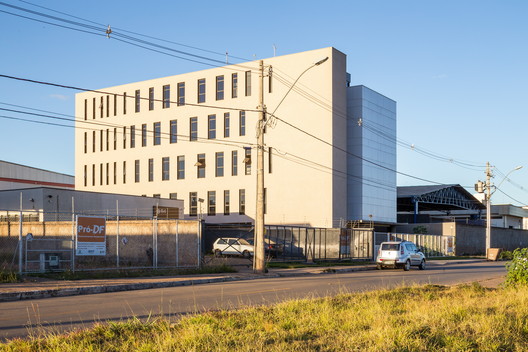 Edifício SIA 600  / CODA Arquitetura - Imagem 13 de 37