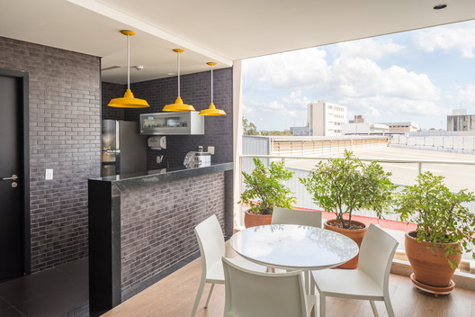 Edifício SIA 600  / CODA Arquitetura - Imagem 20 de 37