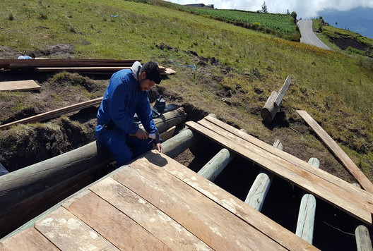 Nido del Quilico, a shelter by the Al Borde UTI workshop in the Ecuadorian Andes Nido del Quilico, a shelter by the Al Borde UTI workshop in the Ecuadorian Andes - Image 9 of 24