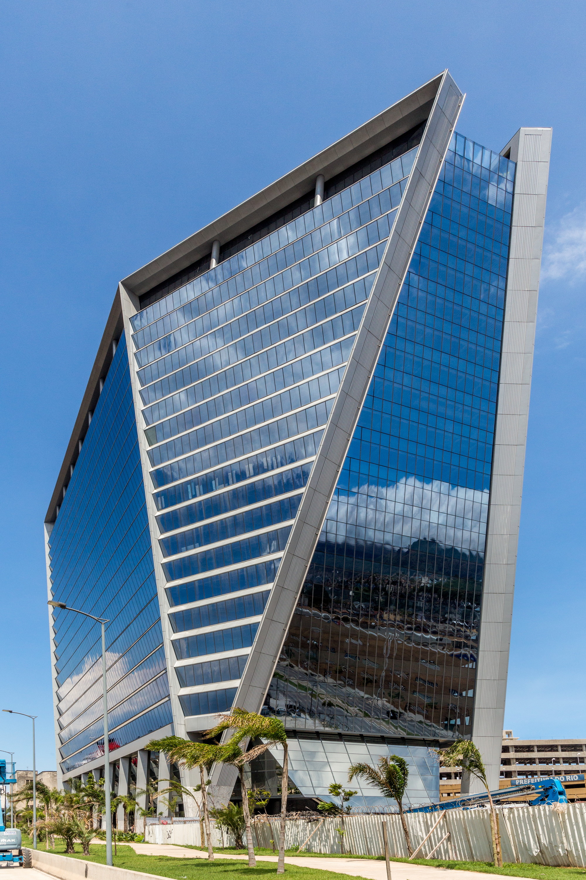 Gallery Of Aqwa Corporate Foster Partners 4