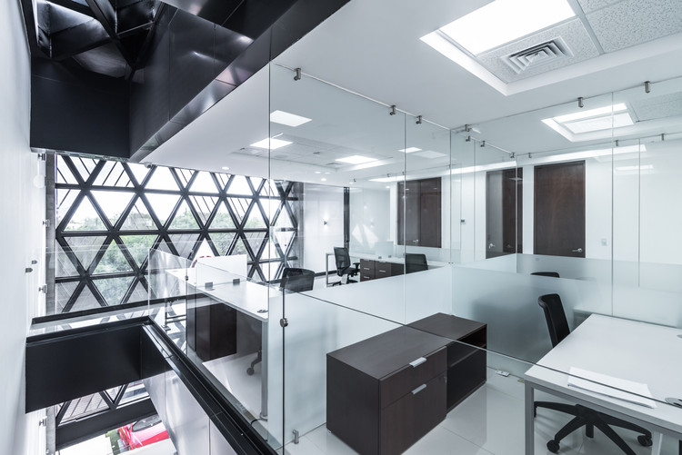 Corporativo Chavez / PLASTIK Arquitectos - Más Imágenes