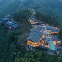 Castillo Naked / Shanghai Tianhua Architectural Design - Hoteles