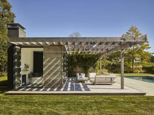 Casa de la piscina / Robert Young Architects Casa de la piscina / Robert Young Architects - Imagen 2 de 13