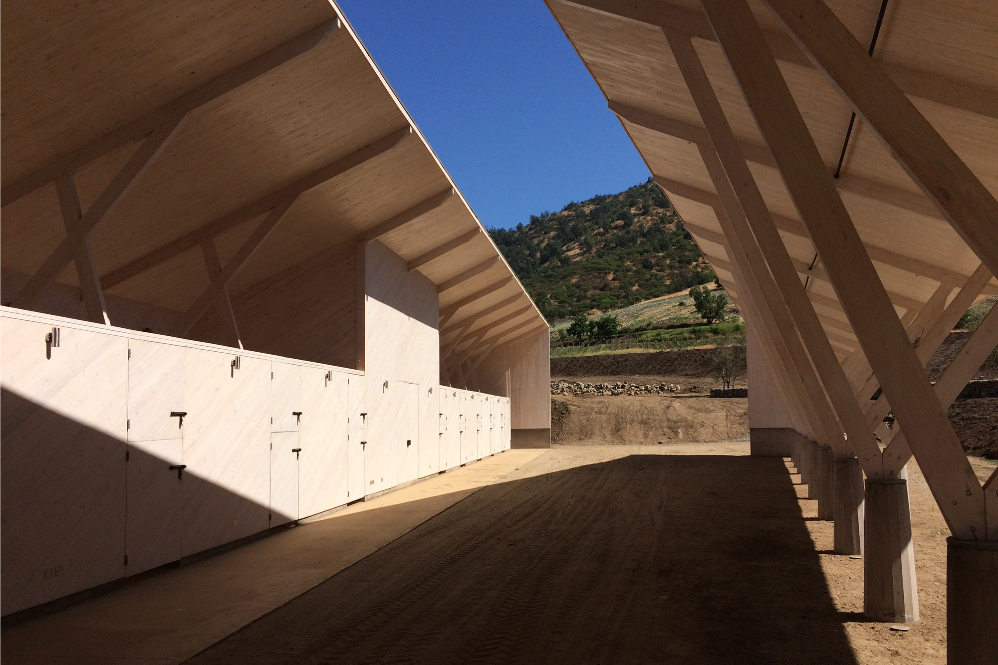 Gallery of El Galeno Horse Stables and Warehouse / Peñafiel & José