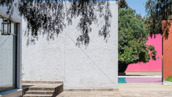 Panel de discusión: Las propiedades de la luz. Luis Barragán-Fred Sandback