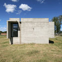 郊区住宅 / Besonias Almeida Arquitectos - 住宅室内设计
