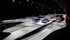 WAY, MAD, and BMW collaborate to create the "Water·Cloud·Mountain" immersive exhibition space in a Beijing Wangfujing hutong.