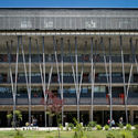 The Aulas Building  / OMN Arquitectos - University