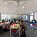 The Aulas Building  / OMN Arquitectos - University