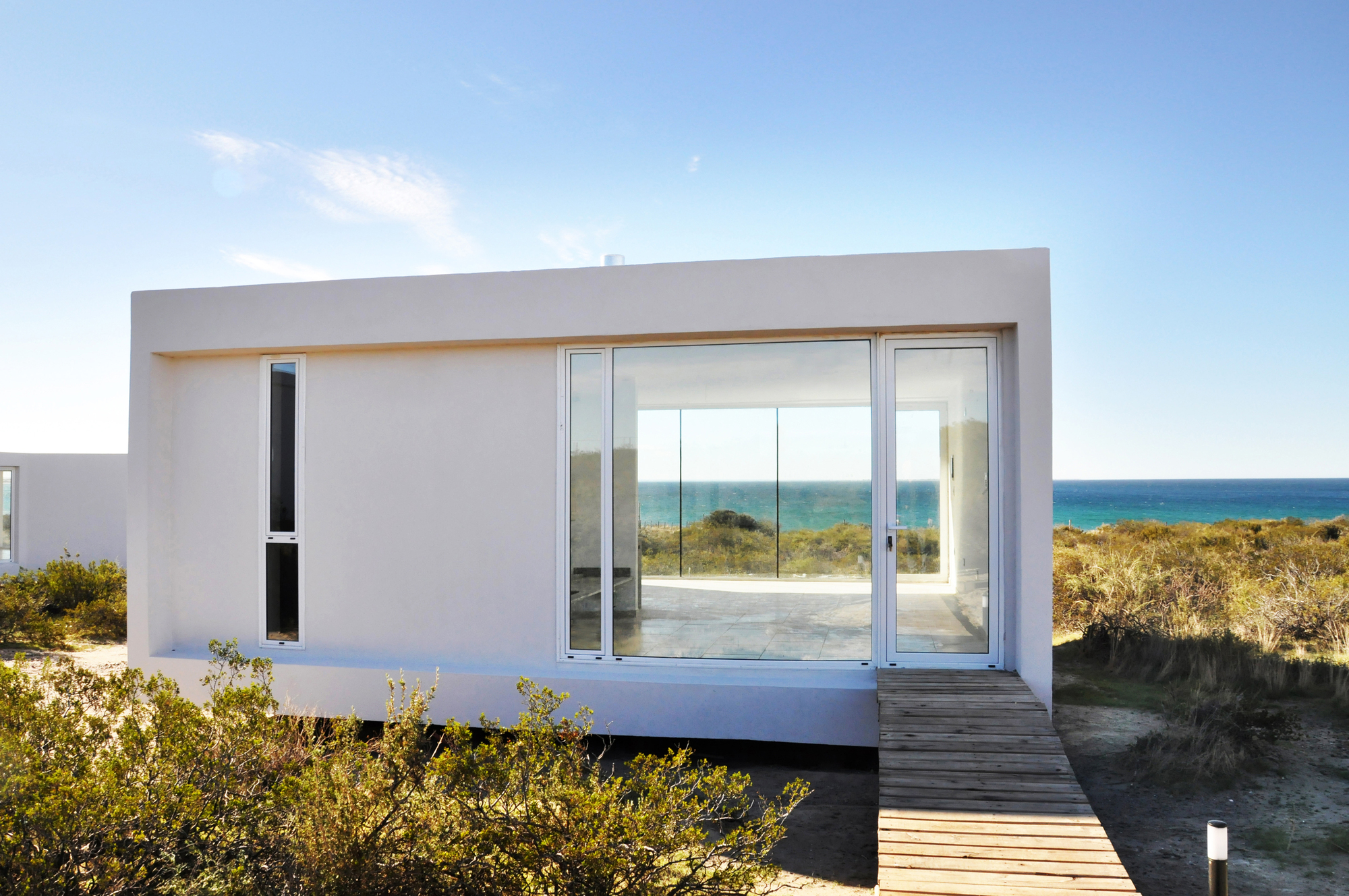 Galería de Médanos Patagonia / Mario Corea Arquitectura + Eugenio Tioni ...