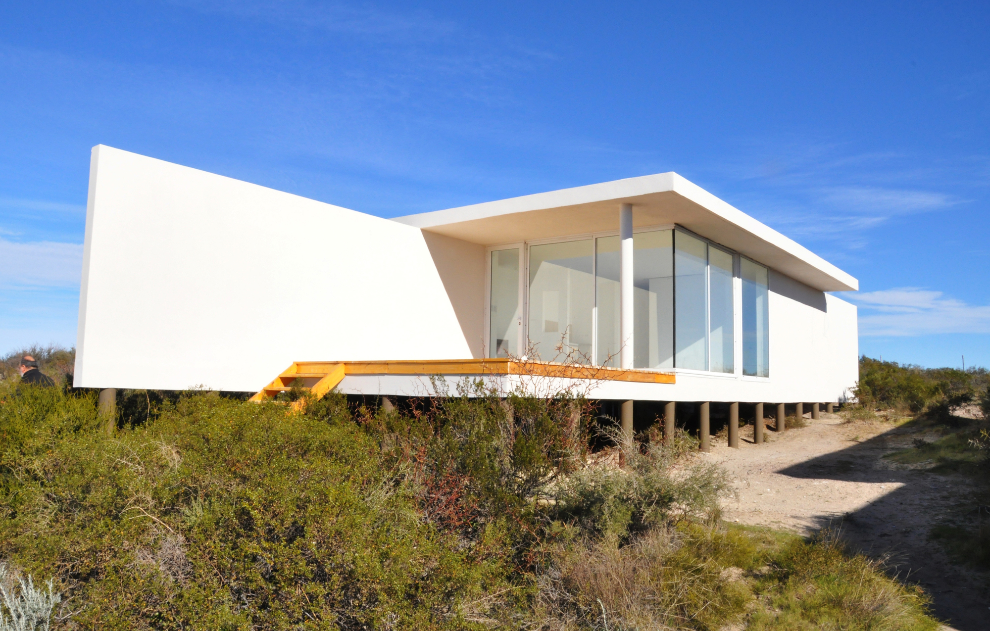 Galería de Médanos Patagonia / Mario Corea Arquitectura + Eugenio Tioni ...