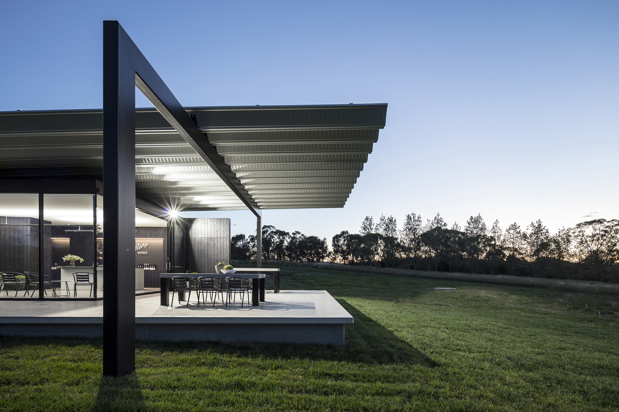 Gallery of Montoro Wines Cellar Door / Source Architects 12