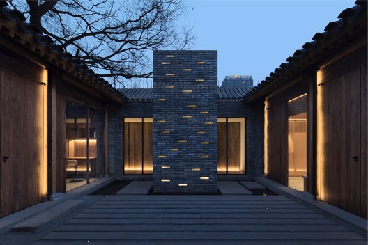White Pagoda Temple Hutong Courtyard Renovation / B.L.U.E. Architecture Studio - Image 20 of 70